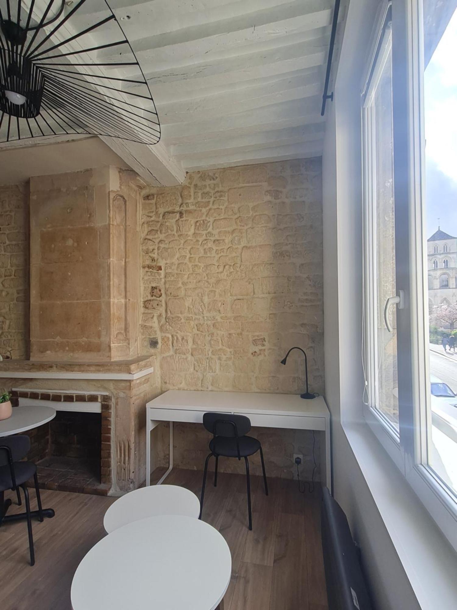 Appartement Studio Eglise Saint-sauveur - Hyper Centre